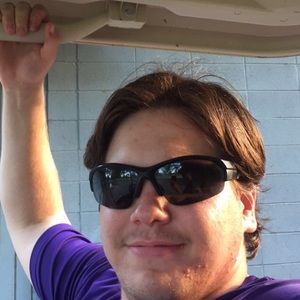 Meet your Posher, Ethan